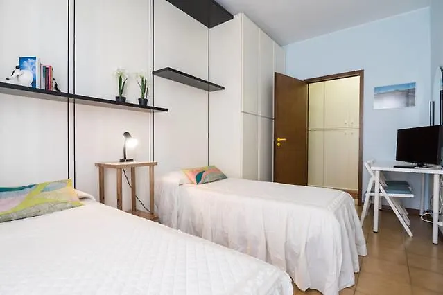 Duomo 15 Minuti 게스트하우스 밀라노